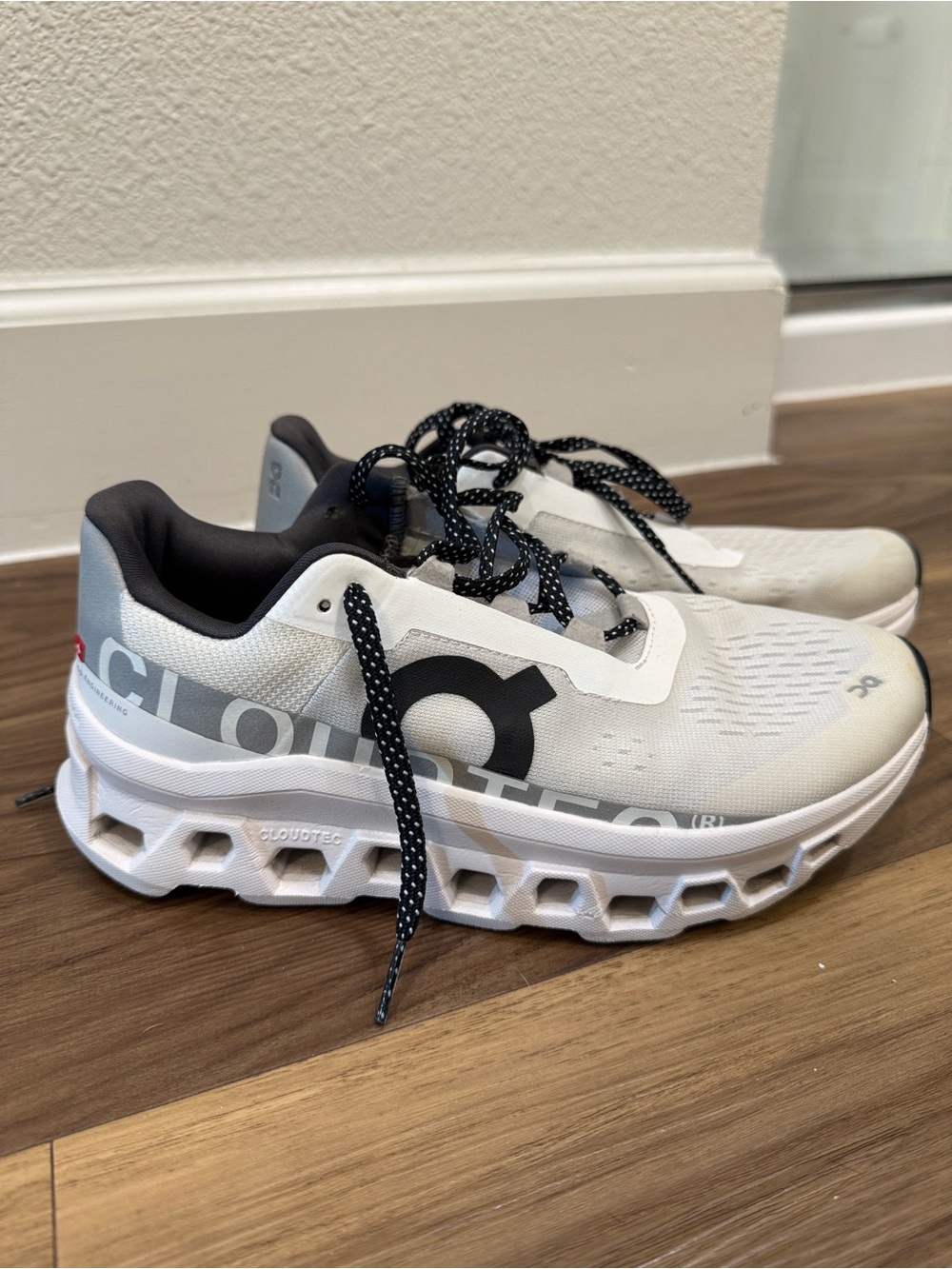On Running White and Black Women's Running Sneakers
